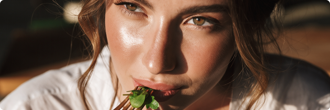 Longevity Ernährung für eine gesunde und strahlende Haut: Wissenschaftlich fundierte Tipps